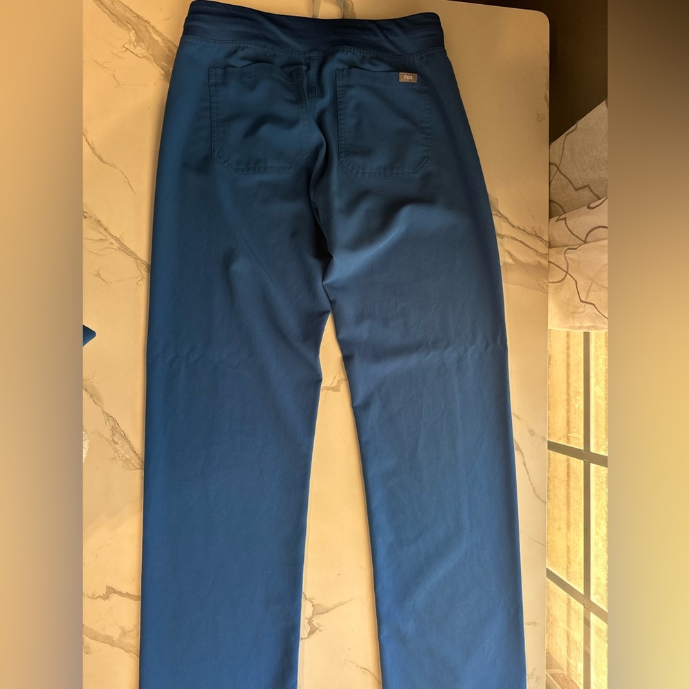 XS Petite Royal Blue Livingston FIGS Scrub Pants